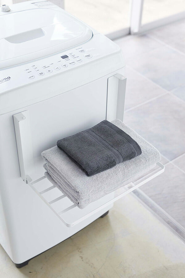 山崎実業 洗濯機横マグネット折り畳み棚 タワー ホワイト 4903208050968 【品番：05096】●