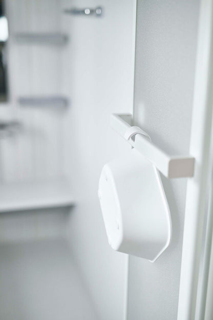 山崎実業 マグネット&引っ掛け湯おけ タワー ホワイト 4903208053785 【品番：05378】●