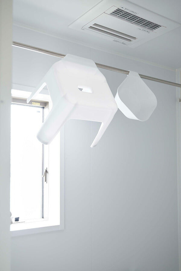 山崎実業 引っ掛け風呂イス タワー ホワイト 4903208053839 【品番：05383】●