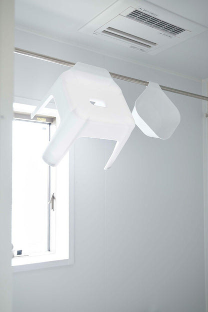 山崎実業 引っ掛け風呂イス タワー ホワイト 4903208053839 【品番：05383】●