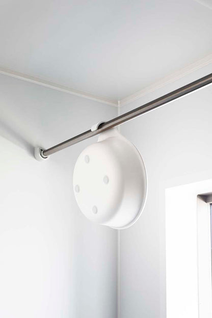 山崎実業　マグネット&引っ掛け湯おけ ミスト　ホワイト　【品番：07322】