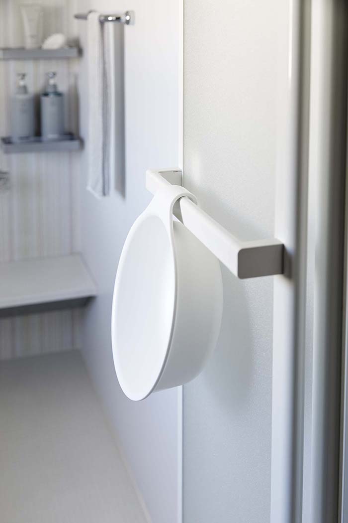 山崎実業　マグネット&引っ掛け湯おけ ミスト　ホワイト　【品番：07322】