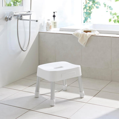 山崎実業　マグネット風呂イス ミスト SH25 ホワイト 4903208017213　【品番：01721】